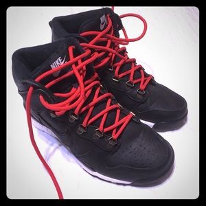 Nike SB Dunk High OMS Hiking Boot